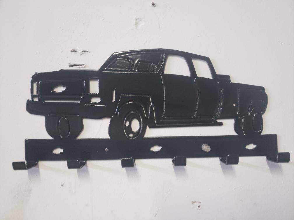 1974 Chevy C30 Dually Truck Keychain Rack – Steel Wall Mounted Classic Pickup Organizer
