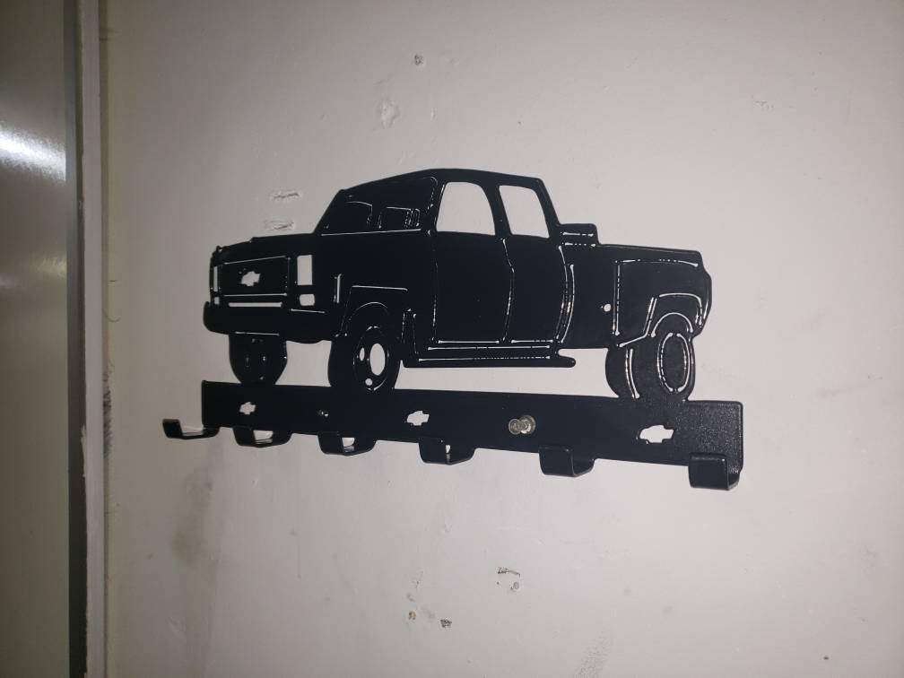 1974 Chevy C30 Dually Truck Keychain Rack – Steel Wall Mounted Classic Pickup Organizer