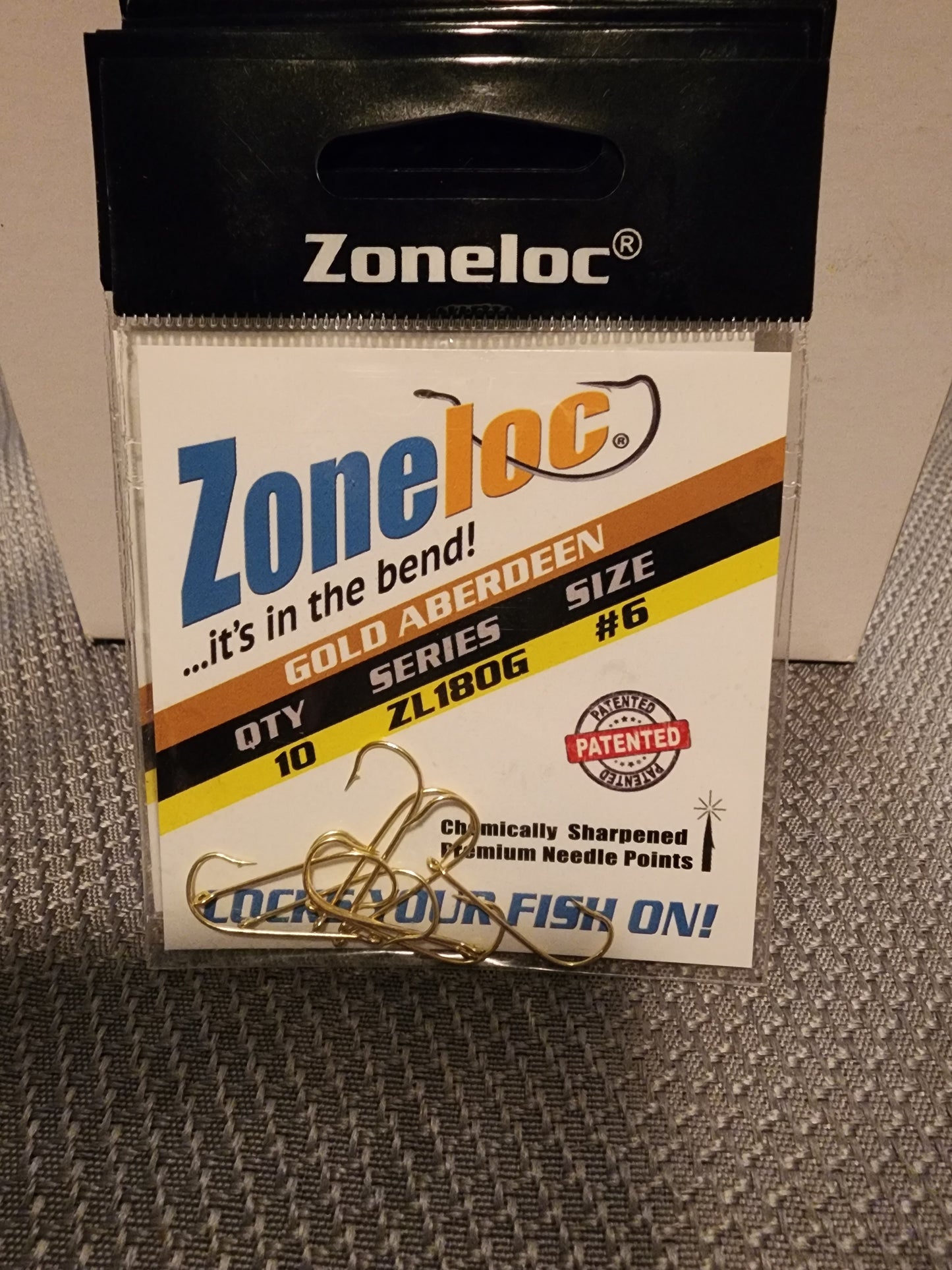 Zoneloc gold Aberdeen size #6 hooks qty 10